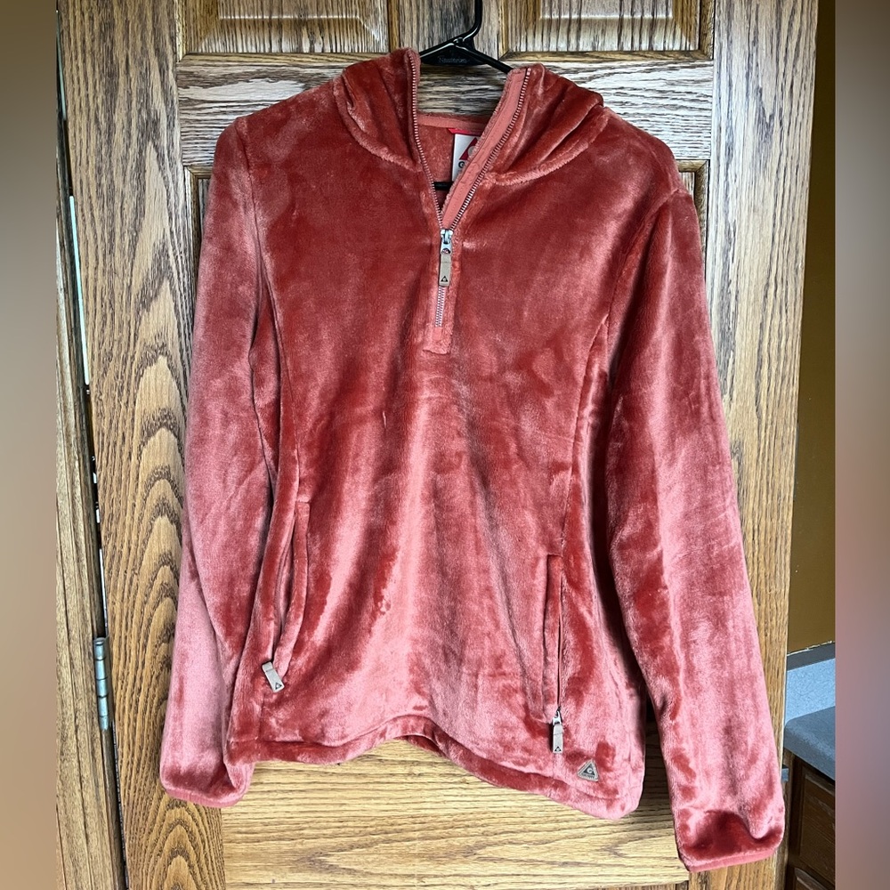 Fuzzy 1/4 zip hoodie